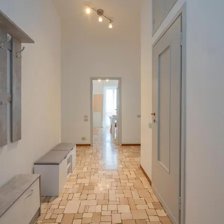 La Dolce Darsena - Your Milan Escape Near Navigli And Duomo Exterior photo
