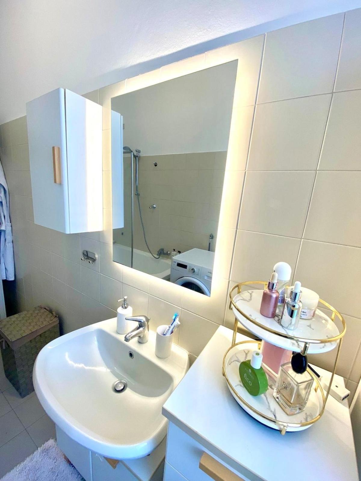 La Dolce Darsena - Your Escape Near Navigli And Duomo Appartement Milaan